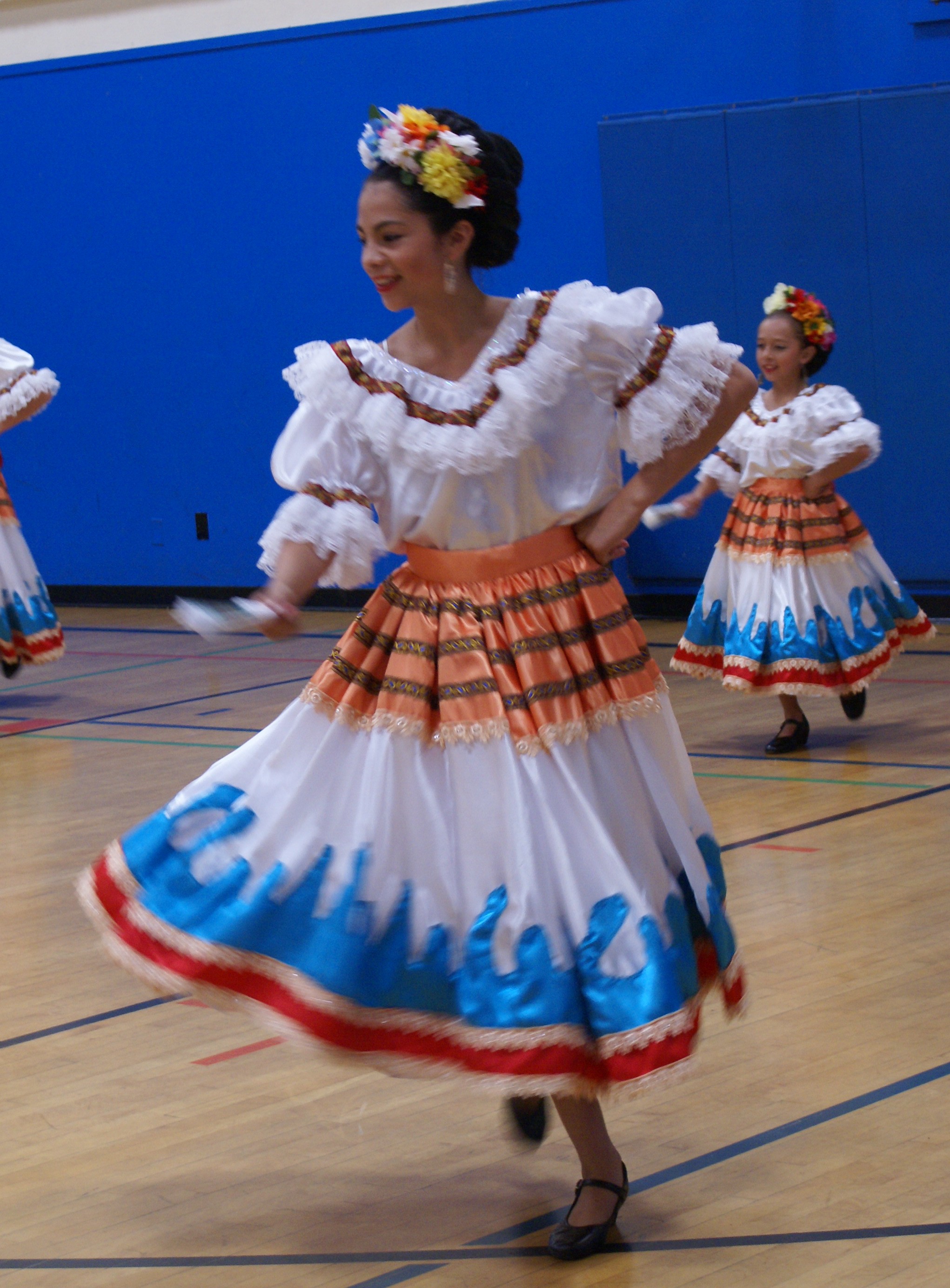 Posted in: Artists In Schools , YIA Programs , Youth in Arts Presents